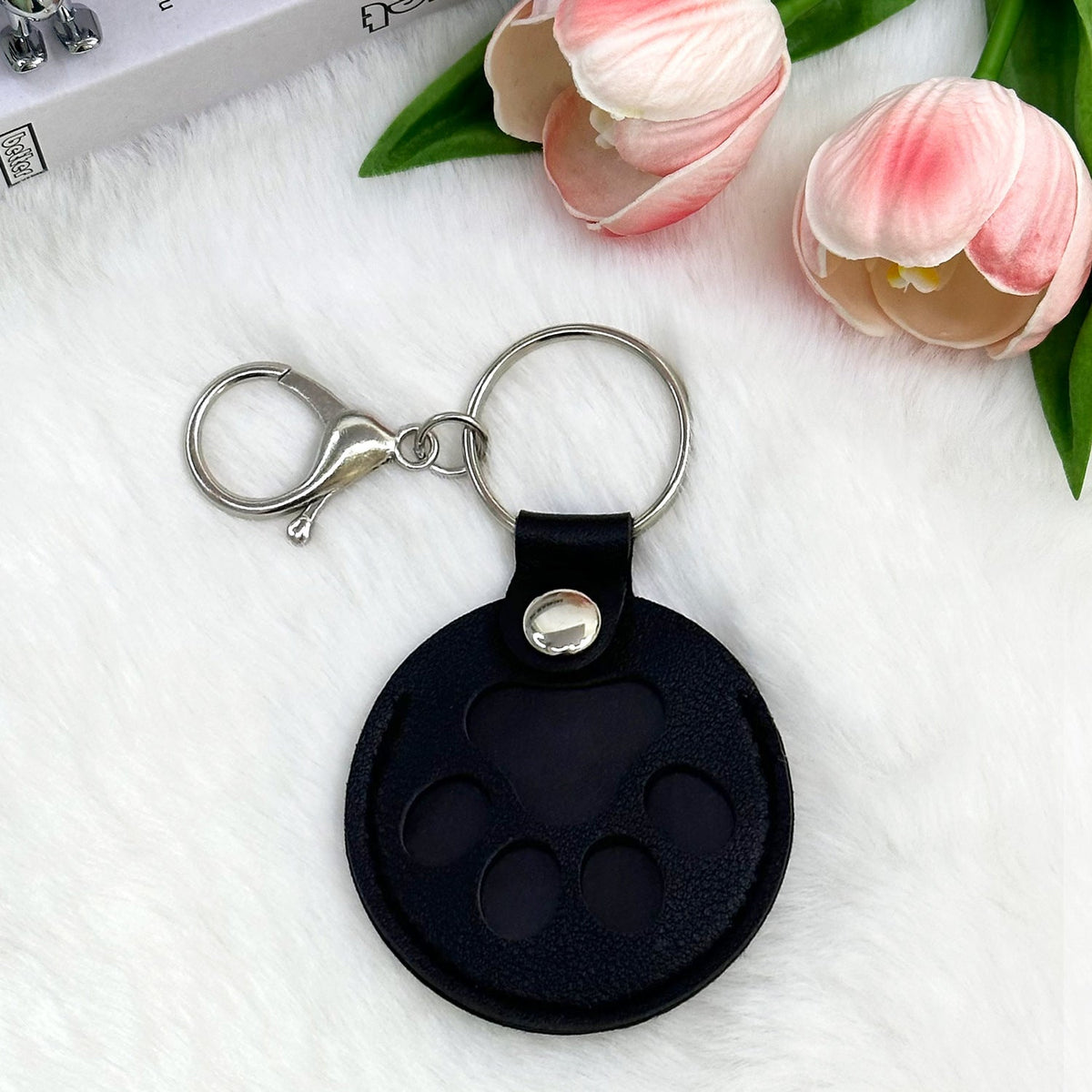 PU Leather Pet Hair Memorial and Storage Charm for Dog and Cat Bag Charm