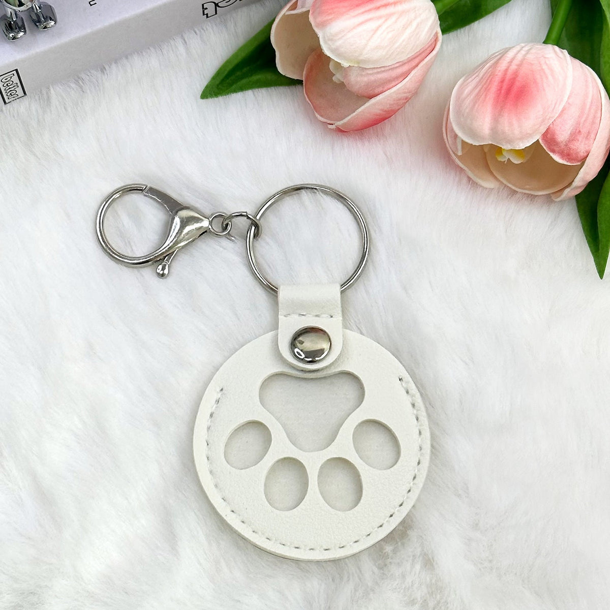 PU Leather Pet Hair Memorial and Storage Charm for Dog and Cat Bag Charm